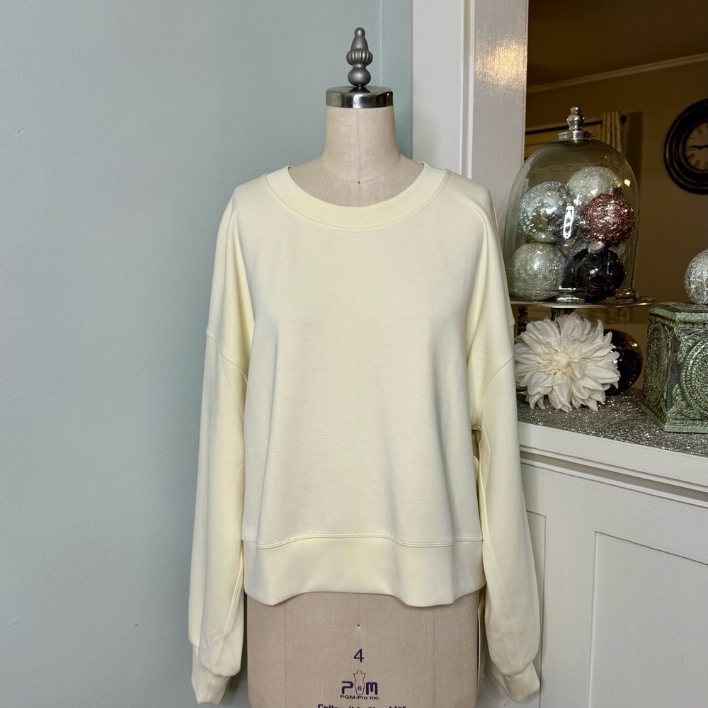 Lululemon Perfectly Oversized Crop Crew Softstreme Sweatshirt Sundance 10 NWT - Picture 4 of 10